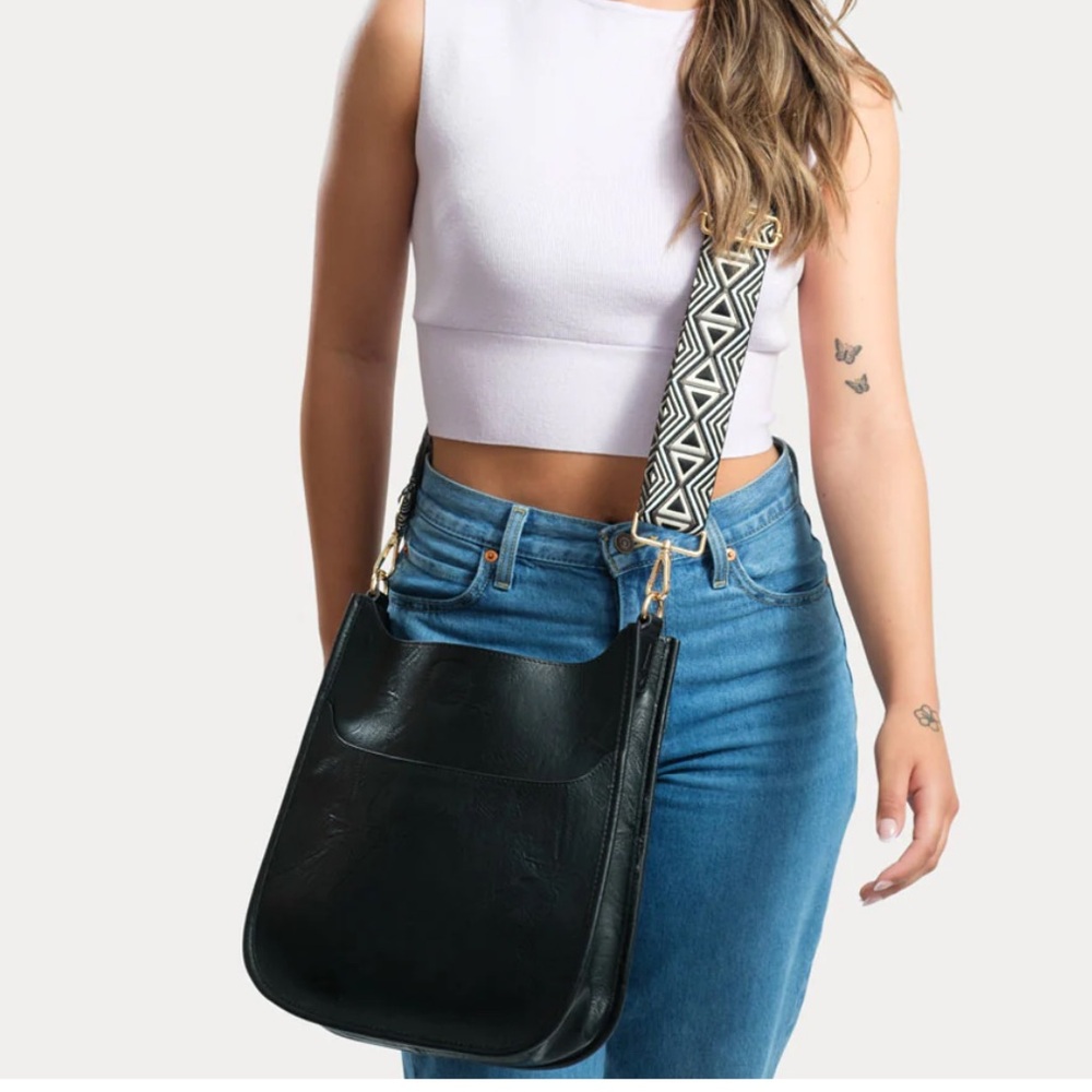 Ah Dorned classic messenger purse bag. Aztec strap.